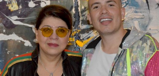 Cantora Roberta Miranda declara quer ser mãe durante entrevista à Júnior Pacheco