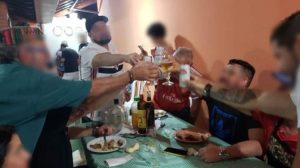 Após aniversário em Itapecerica da Serra, familiares apresentaram sintomas semelhantes à covid-19 Imagem: Arquivo pessoal