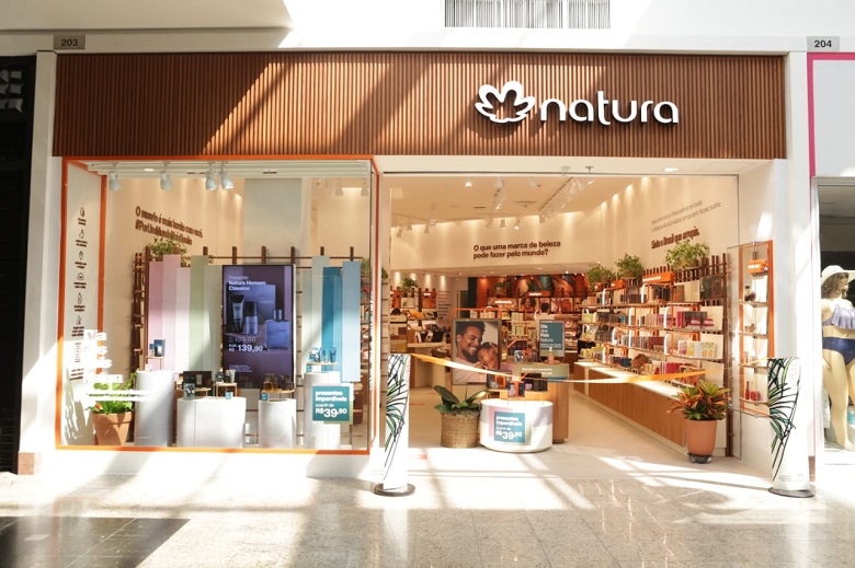 Natura inaugura loja no Shopping Taboão