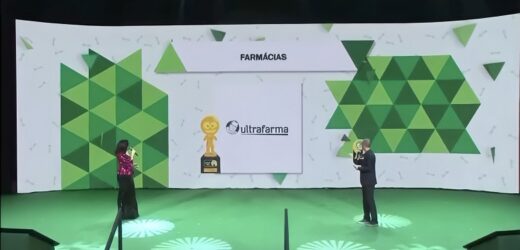 Ultrafarma vence o Prêmio Reclame Aqui 2020