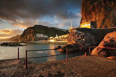 Eleita 6 vezes como o Melhor Destino Insular do Mundo, a ”Ilha da Madeira”