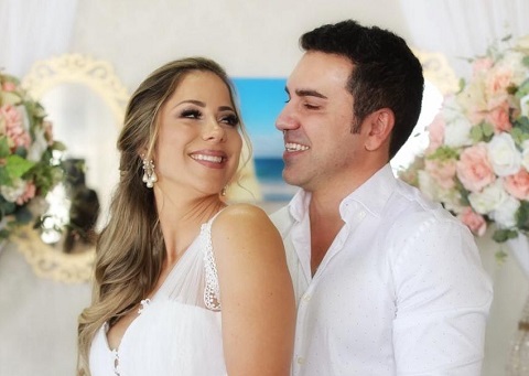 Luana Monalisa, famosa cantora dos trios elétricos de salvador, casa-se com conceituado médico em SP