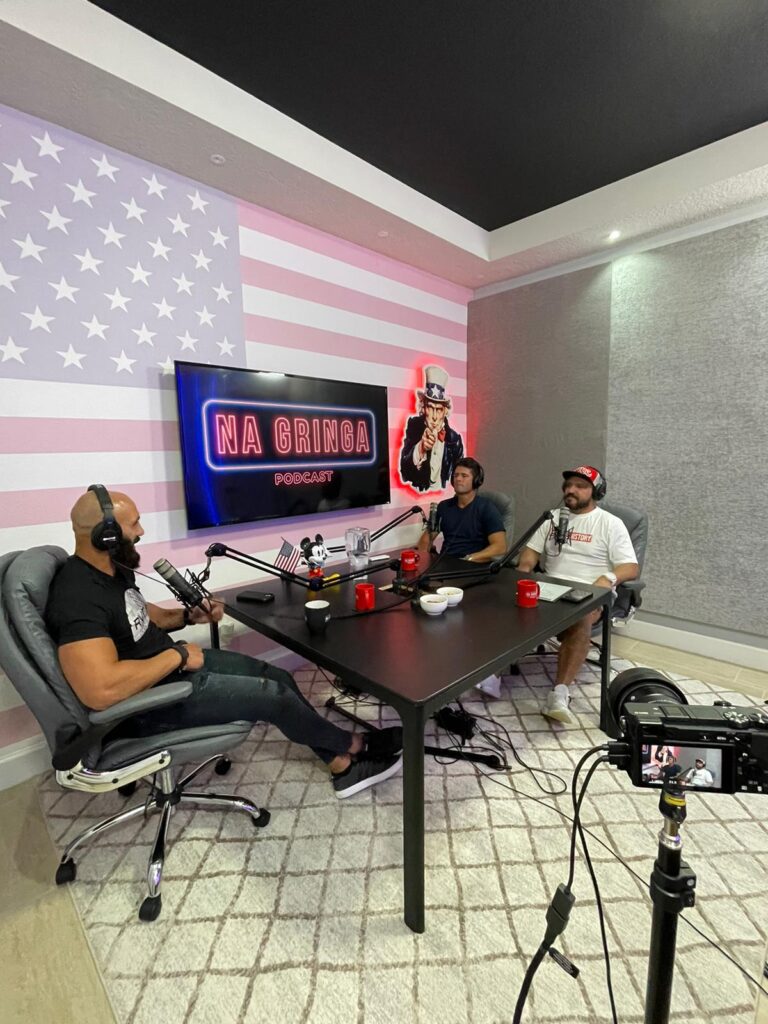 Adrian Jaoude, campeão do ringue pro-wrestling fez revelações ao Podcast Na Gringa