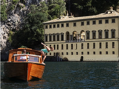 Alto Verão Europeu: Lago di Como convida a mergulhos e passeios de barco por seus vilarejos pitorescos