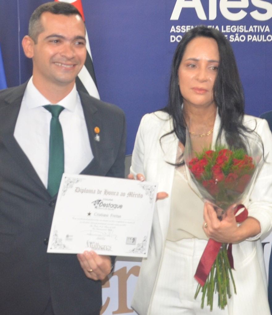 Cristiane Freitas 1ª Dama do Estado de São Paulo, é madrinha de honra de Evento da Coluna Destaque Raimundo Nonato na Alesp