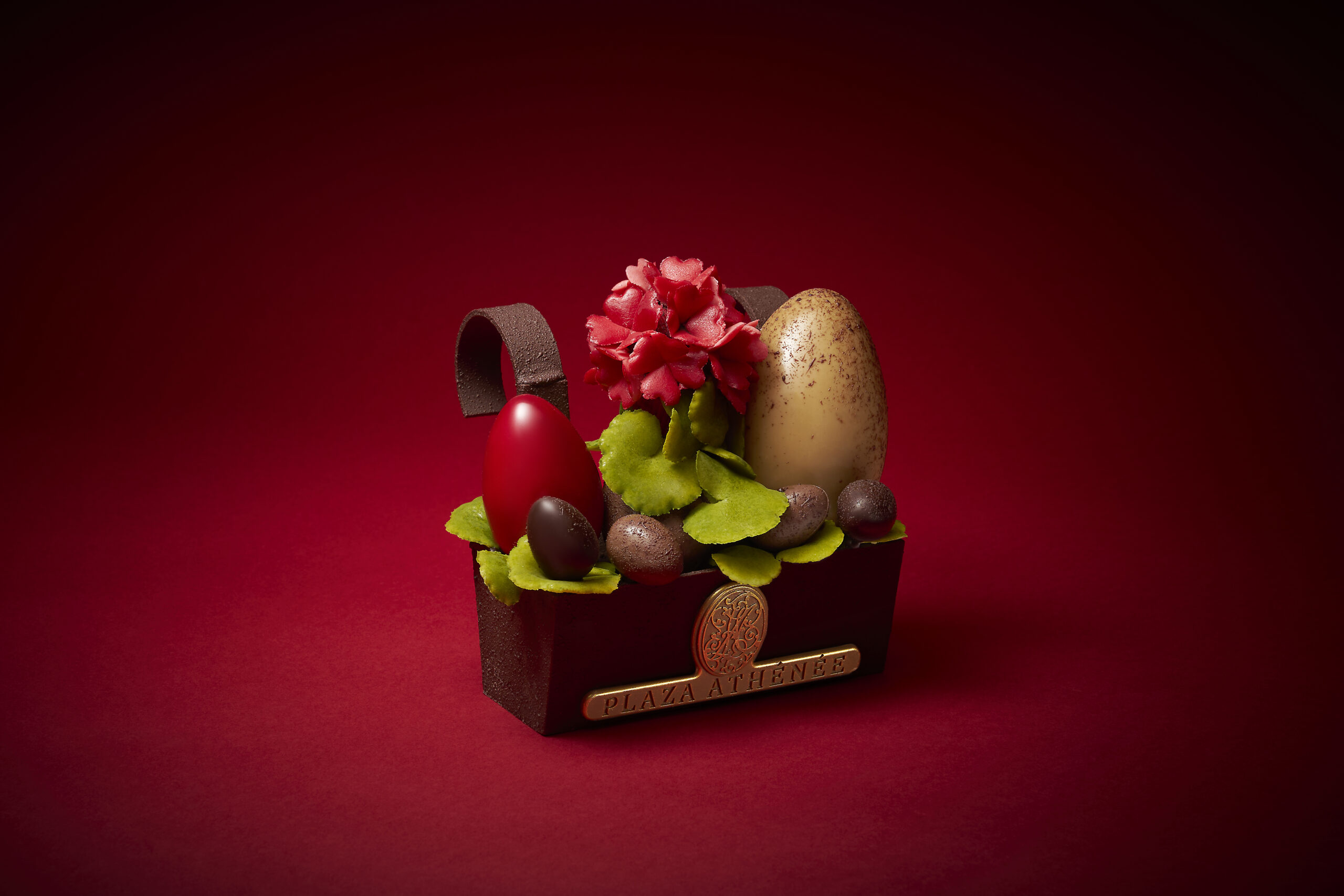 O Hotel Plaza Athénée apresenta "Páscoa na Varanda"