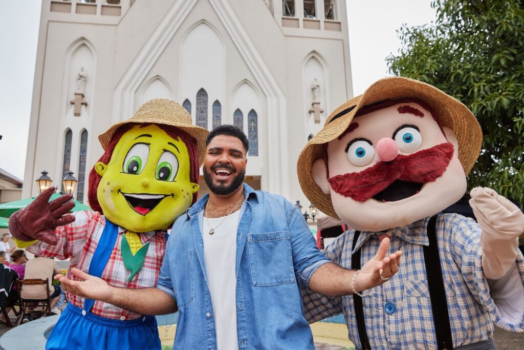 Paulo Vieira mergulha na diversidade da cultura brasileira na quarta temporada de ‘Avisa Lá Que Eu Vou’
