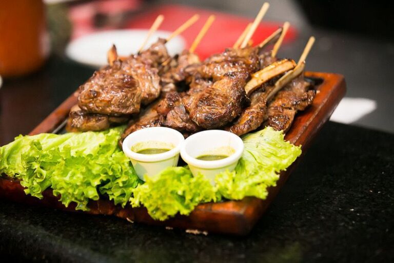 Olaria Bar Grill completa 20 anos no Paraiso