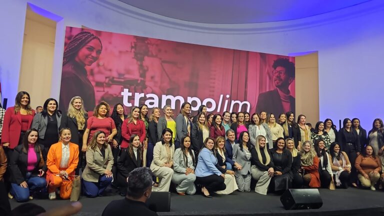 Trampolim: Ferramenta Digital Revoluciona Inclusão Produtiva e Empregabilidade nos Municípios Paulistas