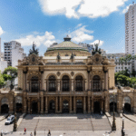 Theatro Municipal celebra 114 anos: relembre cinco momentos históricos no palco icônico da cidade