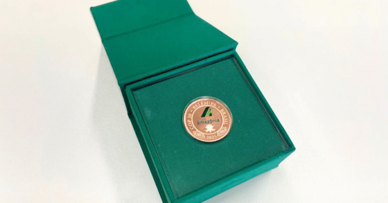 Banco da Amazônia lança medalha da COP 30 em símbolo de compromisso sustentável