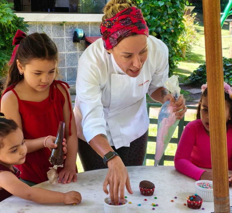 De férias na Casa Bambuí: oficinas de cupcake com a chef Anouk Migotto