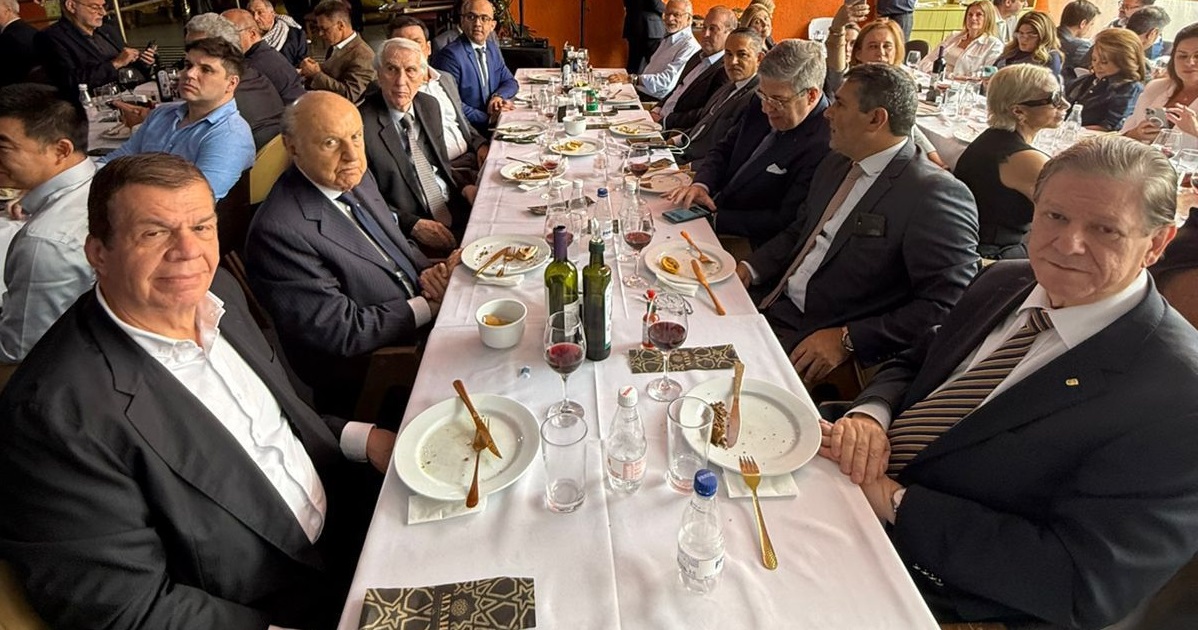 CAVES promove almoço exclusivo sob o comando de Fauzi Hamuche no restaurante Alyah Sweets