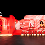 Natura promove experiência sensorial para apresentar a nova linha Tododia Morango e Baunilha Dourada em São Paulo