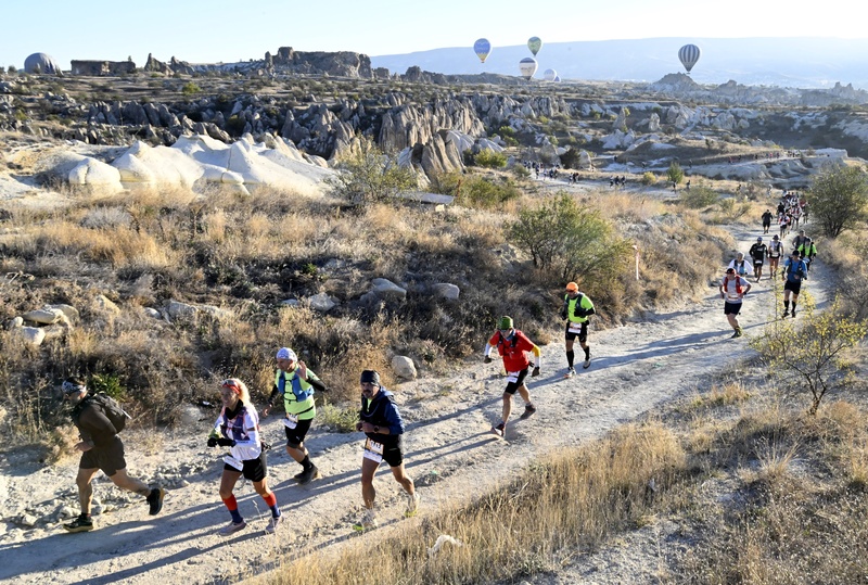Salomon Cappadocia Ultra-Trail da Türkiye alcança a maior pontuação na 1ª edição do Prêmio de Excelência em Turismo Esportivo Sustentável da ONU Turismo