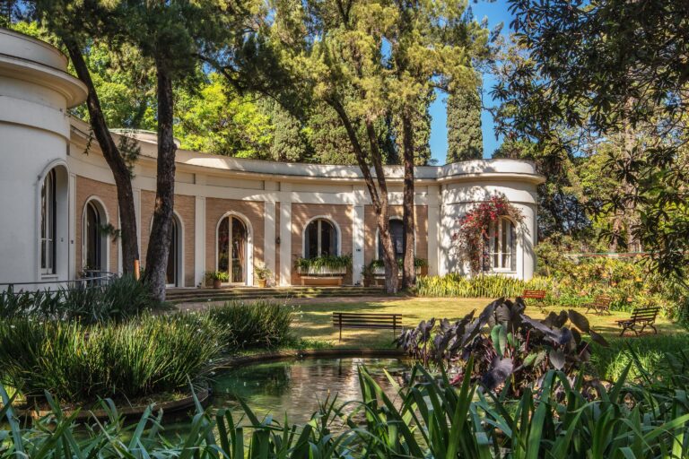 Uma jornada pela arqueologia de SP e show com Renato Braz marcam o mês de aniversário da Casa Museu Ema Klabin 