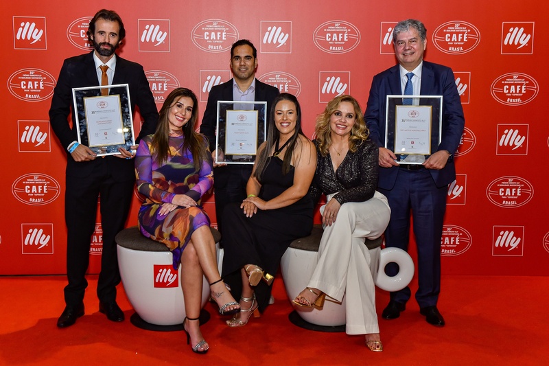 Prêmio 35º Ernesto Illy reconhece os melhores cafeicultores do Brasil e celebra 35 anos de excelência