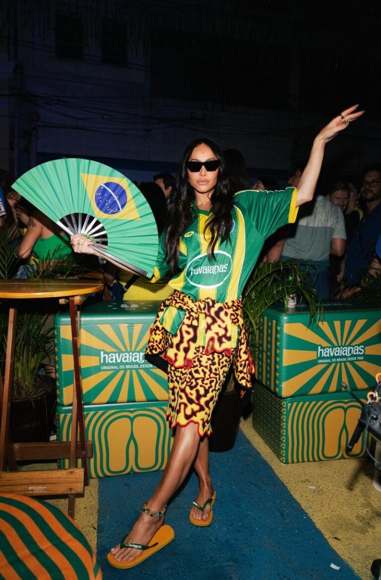 Futebol, samba e molho brasileiro: Havaianas reúne Sabrina Sato e bateria da Vila Isabel em evento no Rio