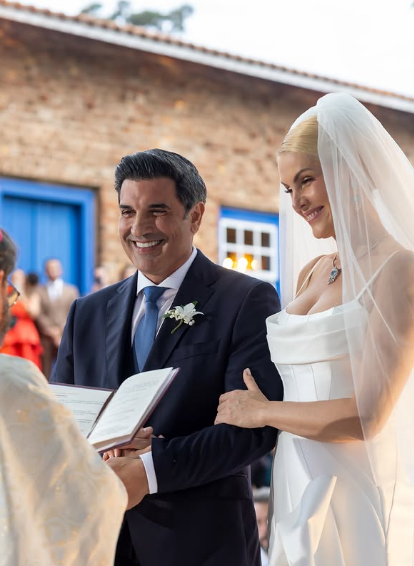 Ana Hickmann e Edu Guedes se casam em cerimônia luxuosa com 150 convidados, dois vestidos e cenário de conto de fadas