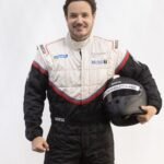 Israel Ribeiro anuncia estreia na Porsche Cup Brasil em 2027 e une música à paixão pelo automobilismo
